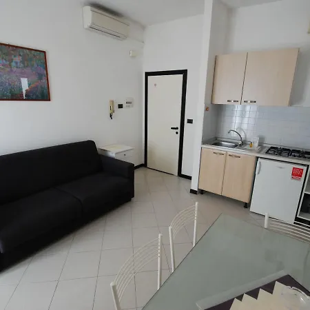 Apartment Locazione Turistica Sol.1 *